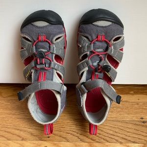 Keen Kids Seacamp CNX sandals kids size 2